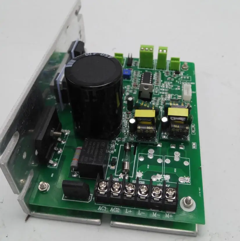 Φ 220V регулятор напряжения возбужденного двигателя с постоянным магнитом |