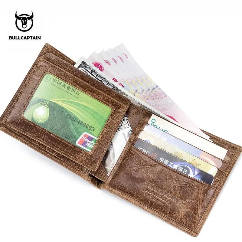 Кошелек мужской из натуральной кожи двойного сложения с отделением для монет |