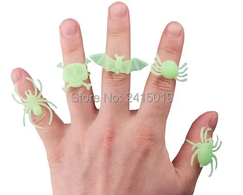 Бесплатная доставка 12 шт. светящиеся в темноте кольца летучая мышь Человек-паук