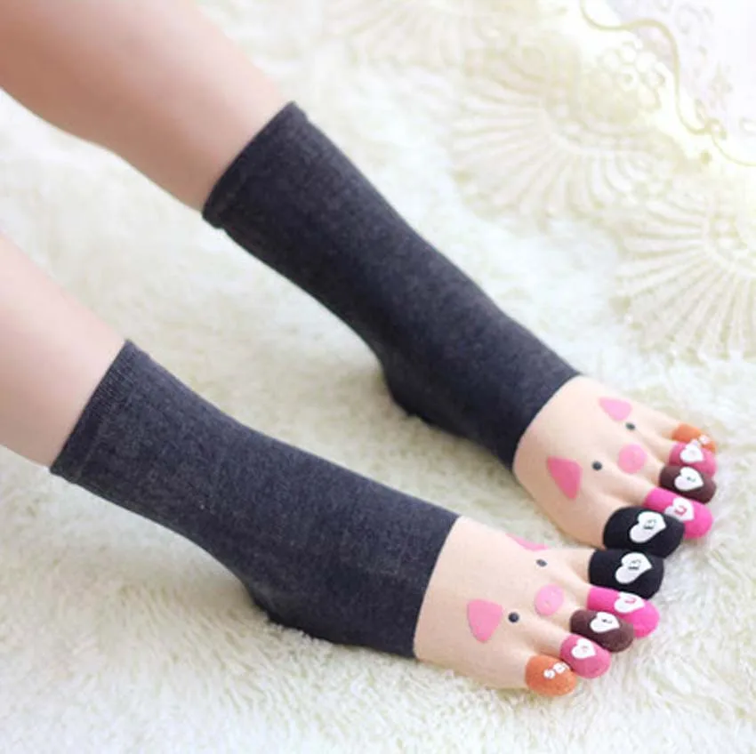

Women Five fingers Toe Socks Cartoon pig Funky Socks Cotton Toe Socks