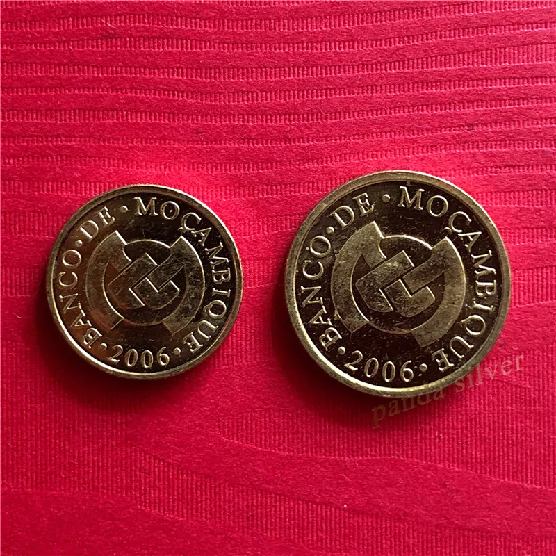 Мозамбикский набор 2 шт. (10 + 20 центавос) 2006 оригинальные монеты UNC KM #134 135