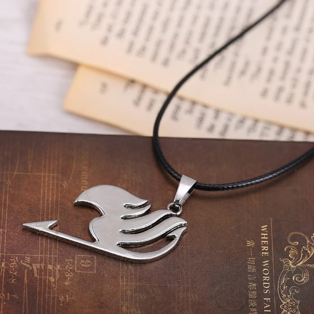 24Pcs/Lot Shining Color Fairy Tail Hubby Logo Pendant Necklace Anime Jewelry Accessories For Women Men Children Gift | Украшения и