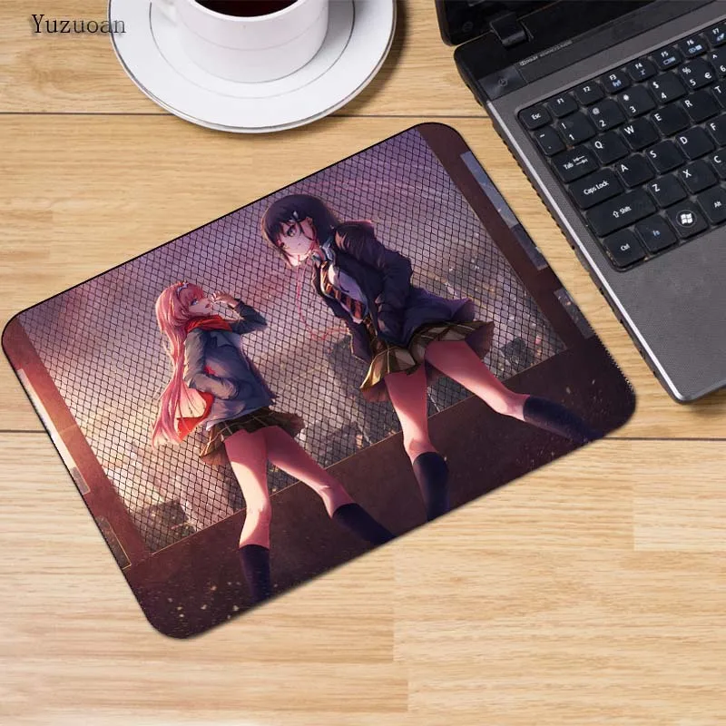 Yuzuoan пользовательские кожи Дарлинг в FRANXX АНИМЕ DIY дизайн игры стол коврик