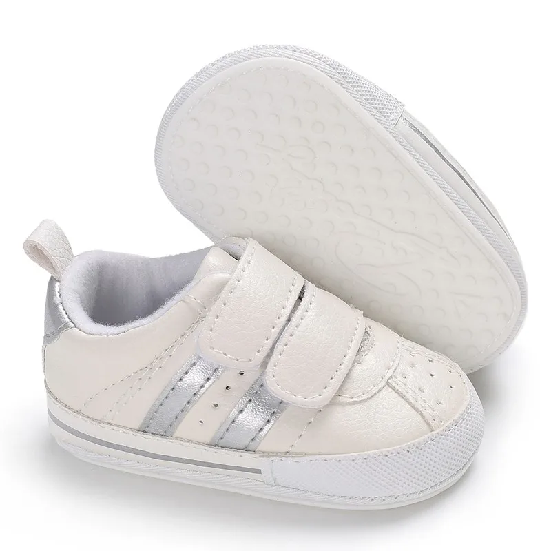 White and Silver Уличные кроссовки, модная спортивная обувь для новорожденных, спортивная обувь для малышей младенцев, детей, девочек и мальчиков, кроссовки с мягкой подошвой, искусственная кожа, обувь для младенцев - Цвет: White and Silver