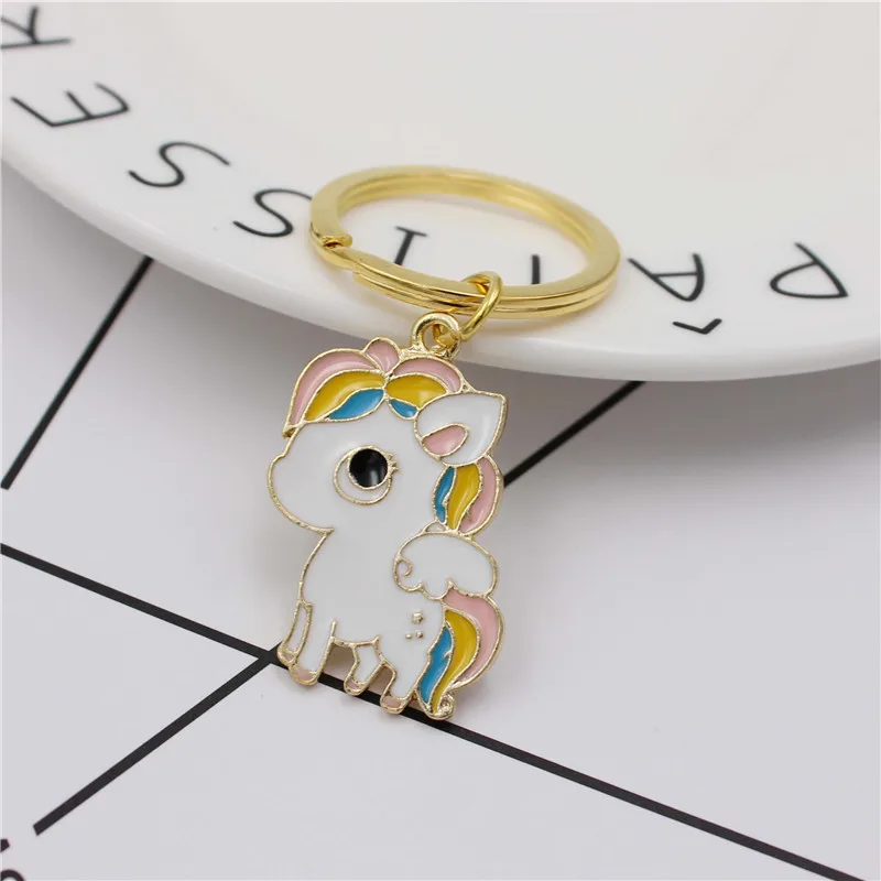 Korean fashion cartoon animal cute fine key chain white horse alloy drop oil pendant | Украшения и аксессуары