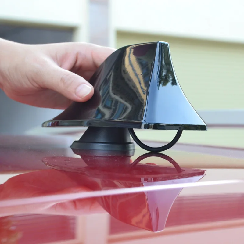 

For Toyota RAV4 Car Antenna Shark Fin Antenna Shark Car Aerials ABS Adhesive FM Radio Signal Aerial New Design Accessories