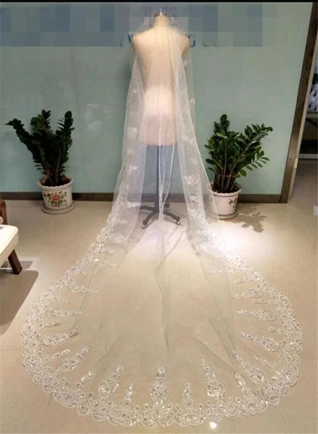 Bling Bling Bridal Veils Luxury Long Applique Beaded Custom Made High Quality Crystal Cathedral Wedding Veils
