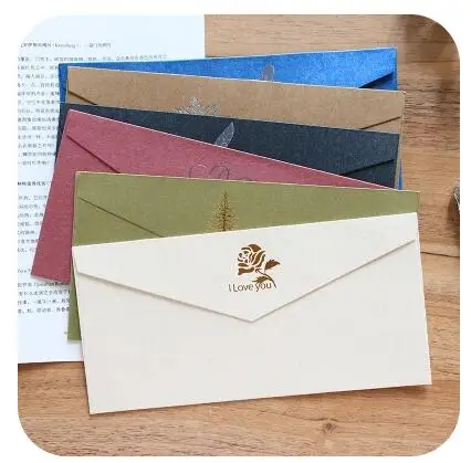 С вашим логотипом или уникальным дизайном от производителя конвертов для