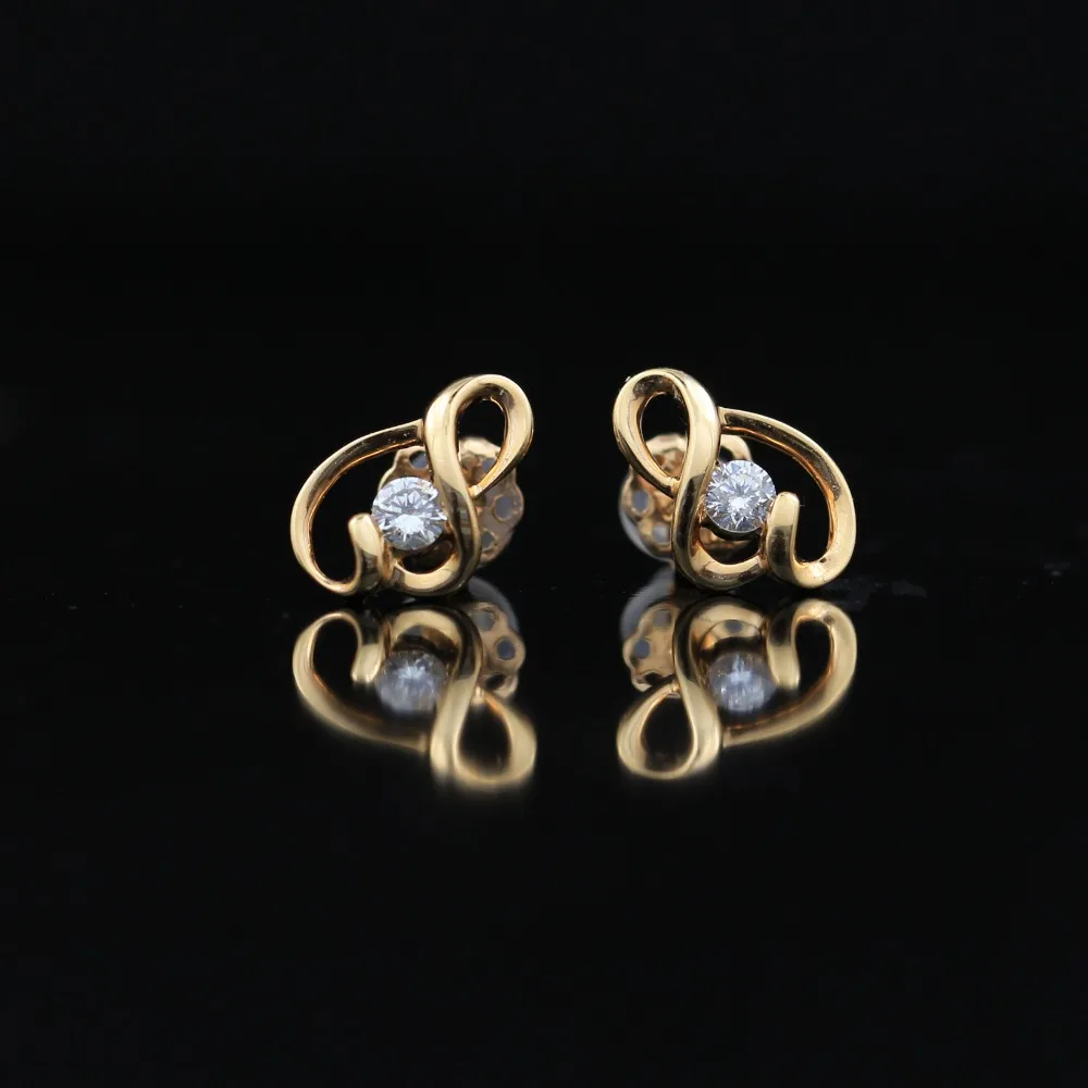 Круглые серьги-гвоздики LASAMERO 0.136CT из 18-каратного золота с натуральным