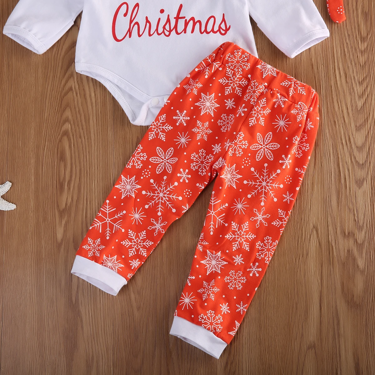 

Christmas Newborn Baby Girls Boy Clothes Letter Cotton Romper Tops + Snowflake Pants Hat Outfits Set