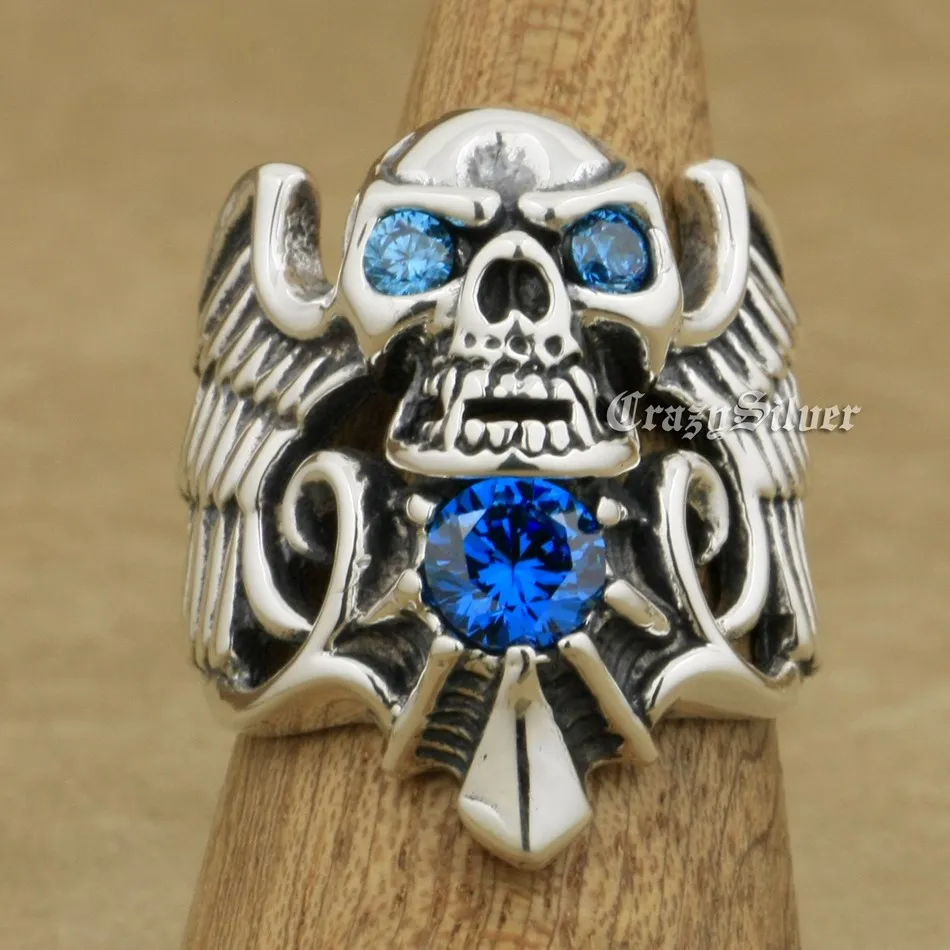 Мужское байкерское кольцо в стиле панк с черепом и виде крыльев дьявола 925 пробы