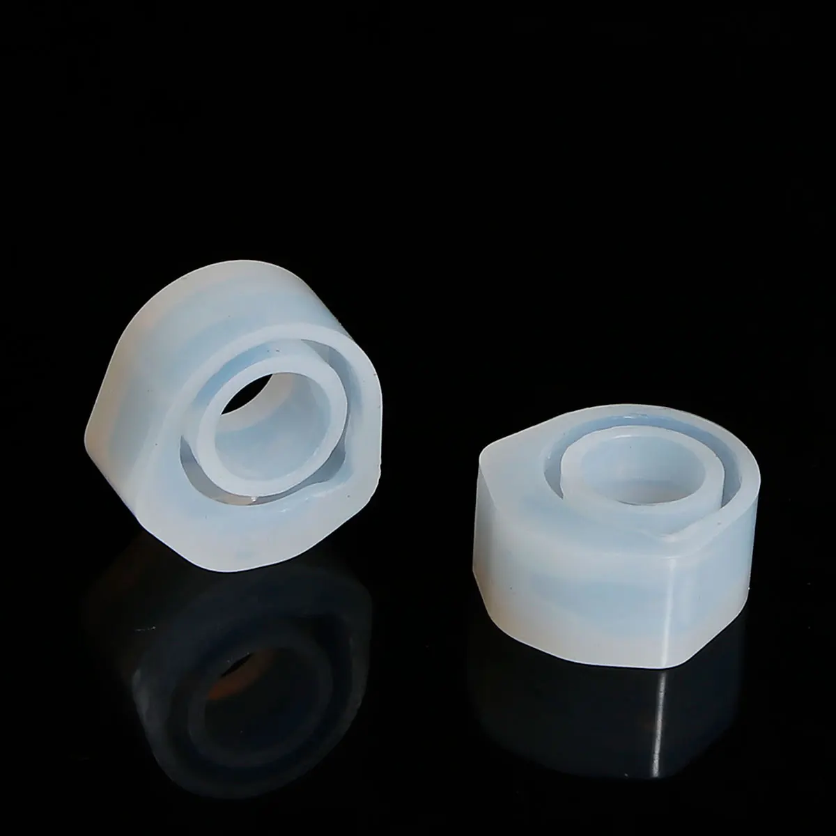 Doreen Box силиконовая смола Форма палец кольцо белый граненый 32 мм (1 2/8 &quot) x 30 1/8&quot) 1