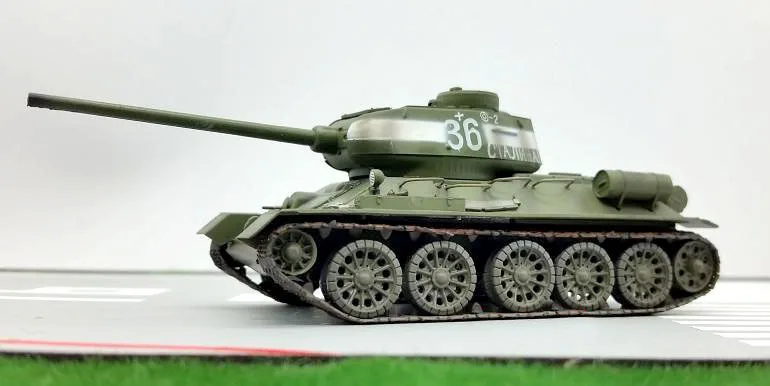 Подлинная модель резервуара TRUMPETER 36270 1:72 для тяжелых условий эксплуатации на