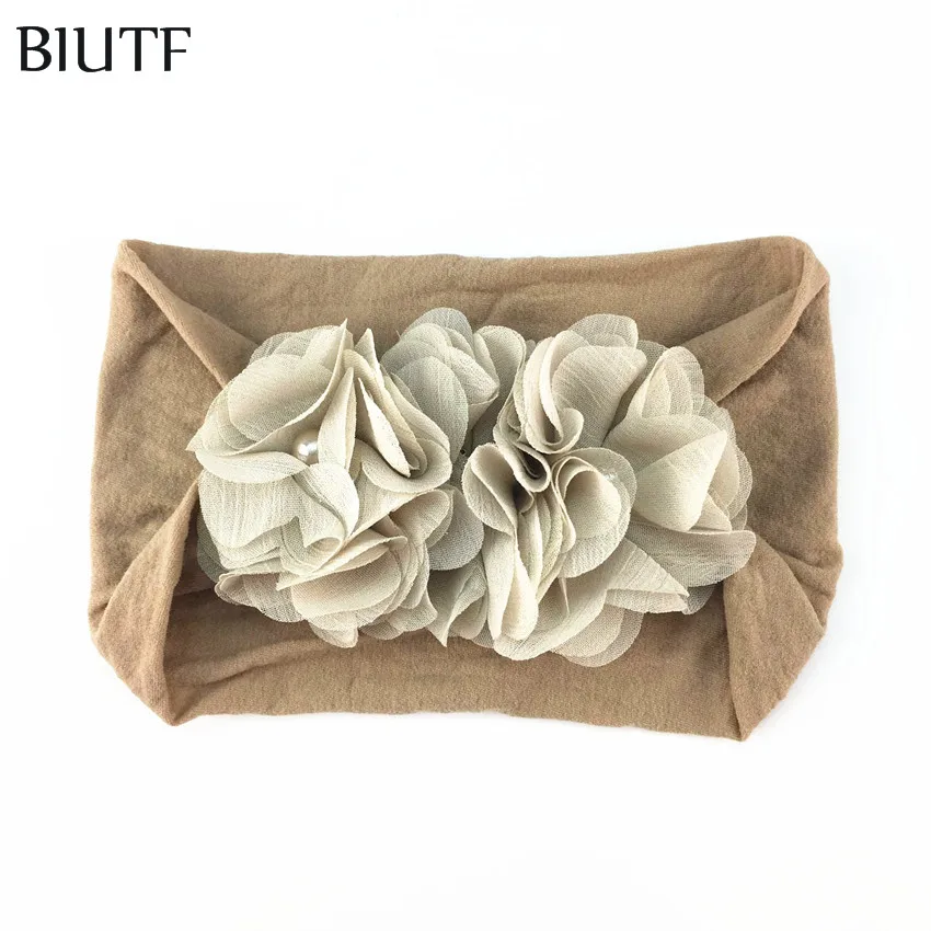 4-khaki 20 шт./лот DIY Бутик Аксессуары для волос тройной Стразы Цветок Жемчужный шифоновый с широкой нейлоновая эластичная заставка HB081 - Цвет: 4-khaki