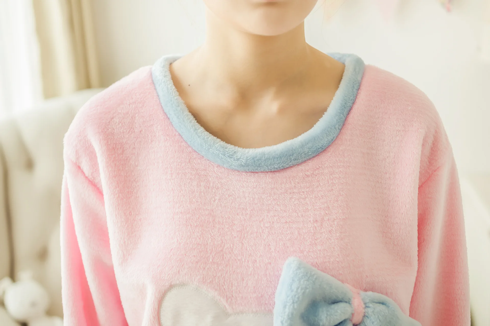 Осень-зима, утолщенная фланелевая Женская одежда для сна с рисунком hello kitty, коралловый мех, домашняя одежда, костюм из трех предметов, милая повязка на голову