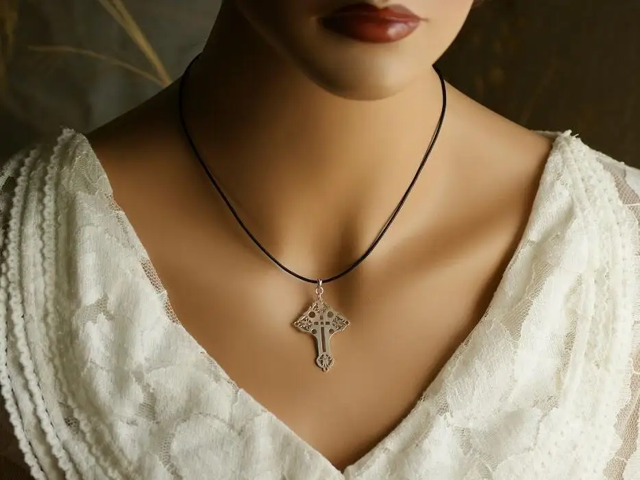 10 шт. Богато Украшенный Крест ожерелье простые чистые линии креста закончил с