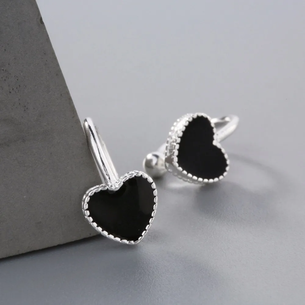 Серьги клипсы Kinitial с эмалью модные серьги черным сердцем без проколов манжеты