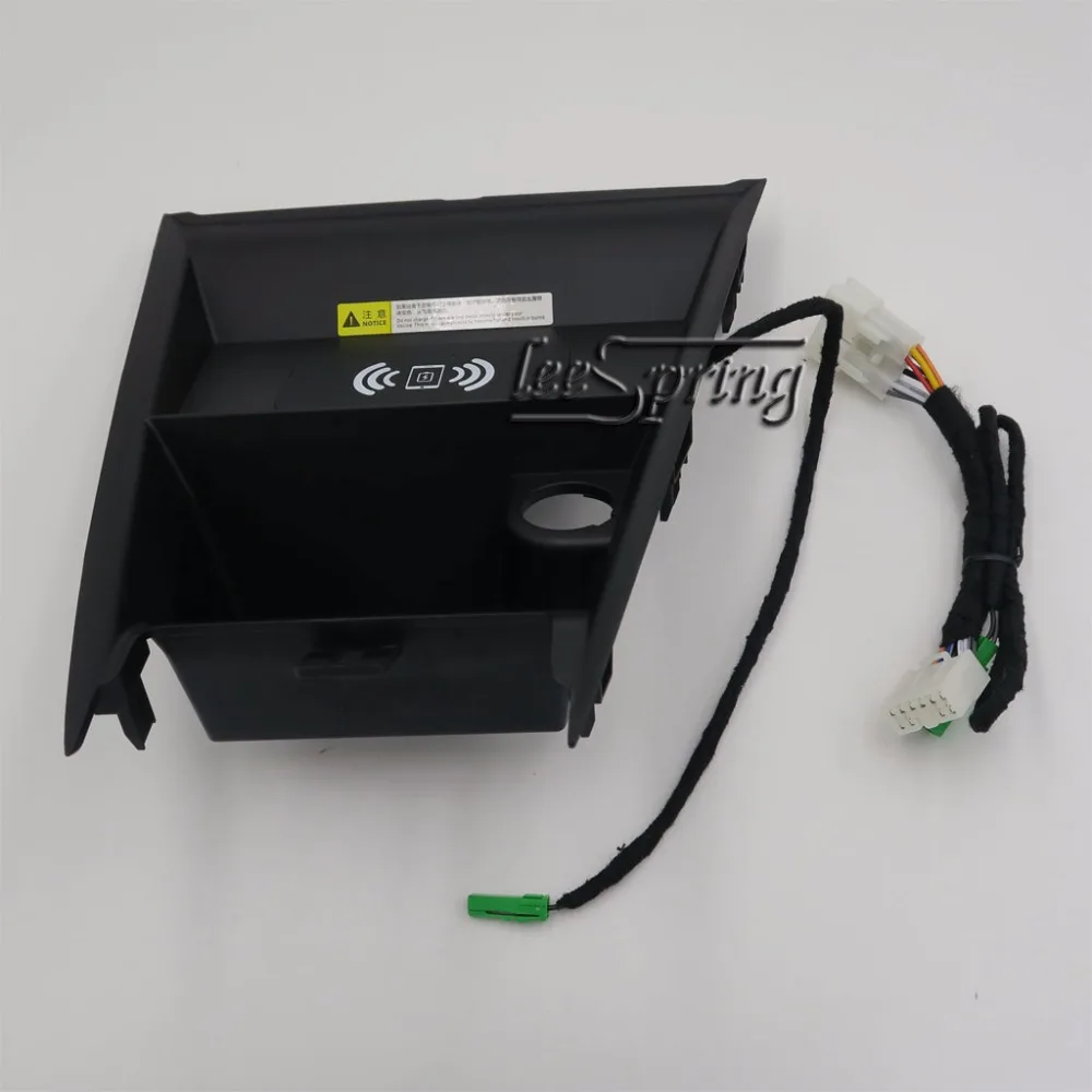 

Car Wireless Charger Special for Toyota Vios
