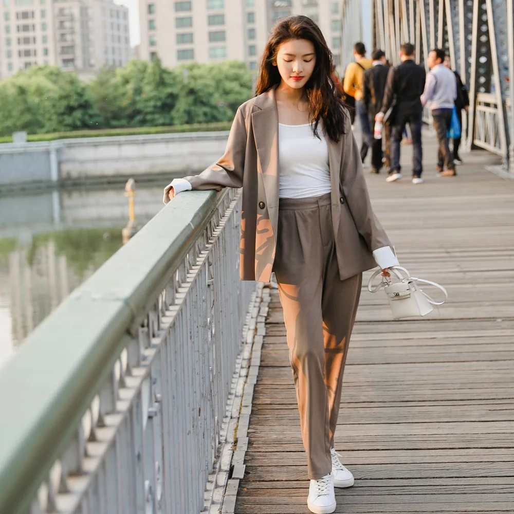 Женский комплект весна 2019 новый модный костюм в стиле ретро куртка и штаны два