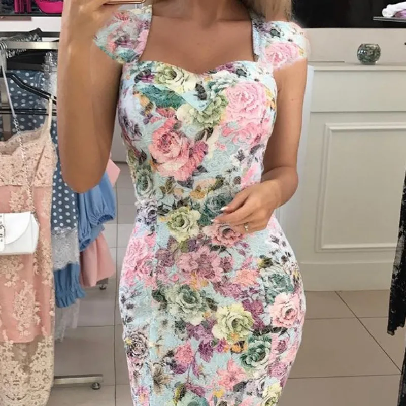 Женское платье с цветочным принтом синее/розовое длинное вырезом на плечах и
