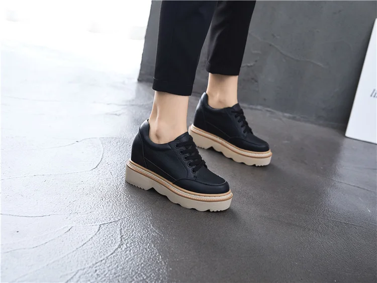 SWYIVY/обувь на шнурки из натуральной кожи; женская обувь на платформе; Новинка года; сезон осень; женская повседневная обувь белого цвета; качественные кроссовки на танкетке