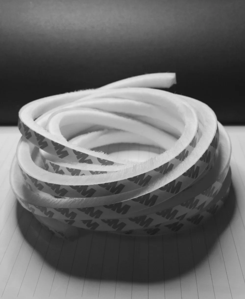 Adhesive Wool Pile Seals Weather Seals Strip Felt Draught Excluder Sliding Door Window Brush Seal 9x9mm Gray White Odd