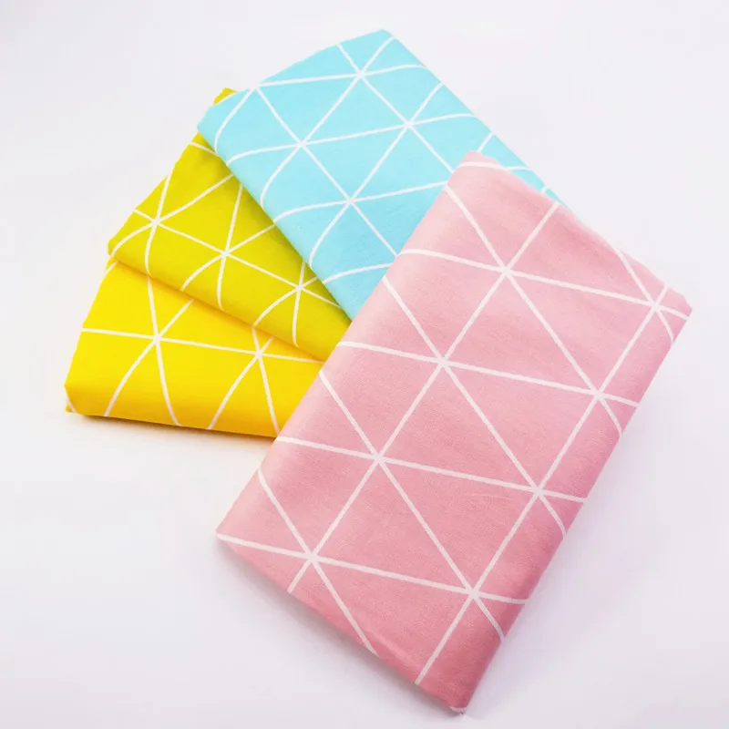 Монохромной печати хлопок твиловый материал ткань для пэчворка Прошитые вручную