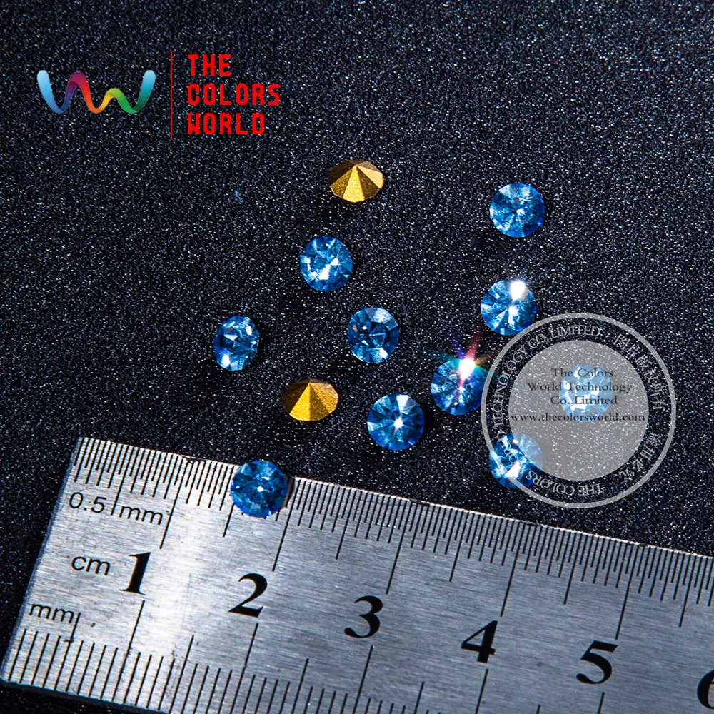 

012 3D светло-голубой цвет в форме драгоценного камня Прозрачный блестящий Блестящий Кристалл Алмаз для дизайна ногтей Стразы украшения DIY
