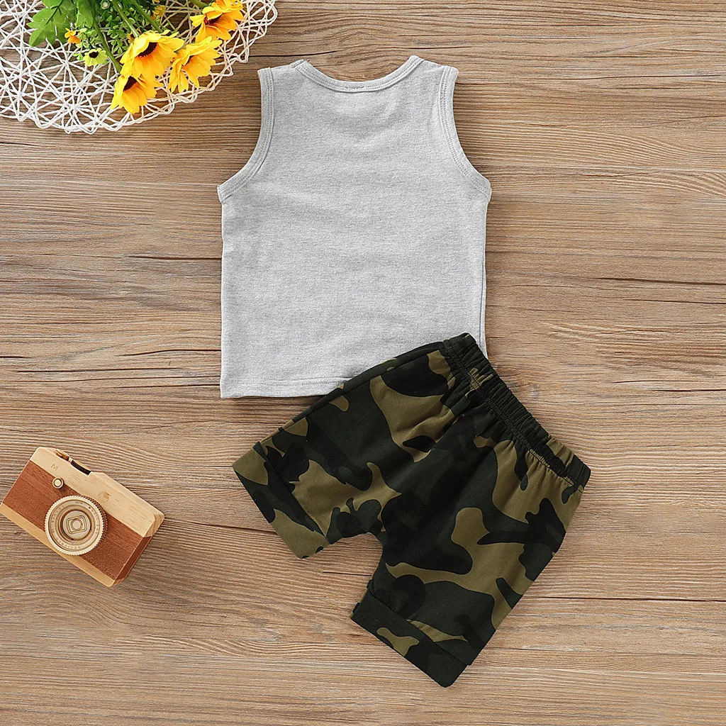 Модный жилет с буквенным принтом для маленьких мальчиков топы + Камуфляжный