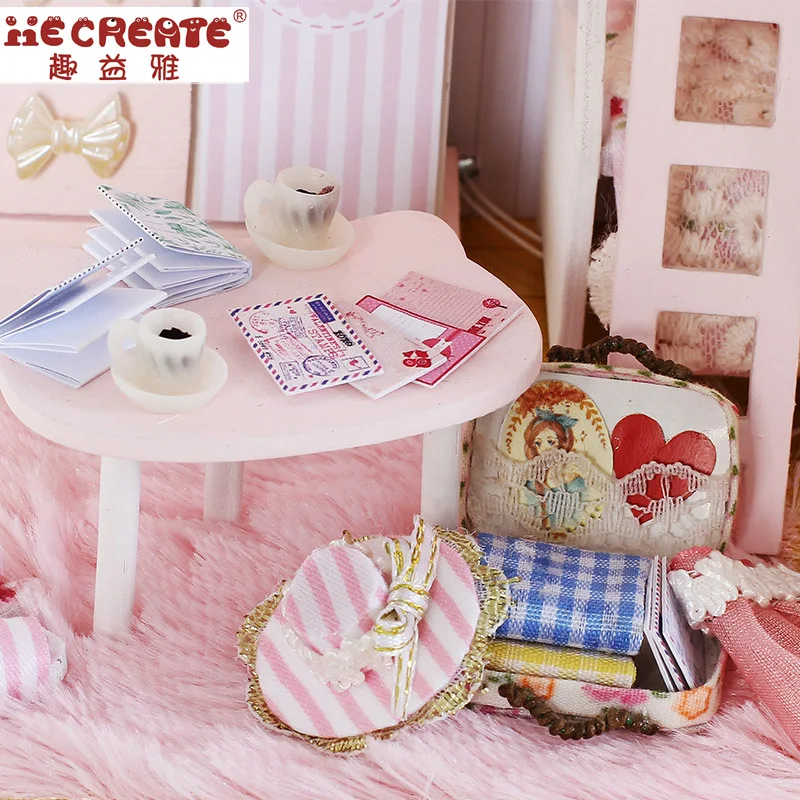 

DIY Doll House Miniature Bedroom Doll house with Dust Cover Furniture Girl's DollHouse Toys for Children Best Girl Birthday Gift
