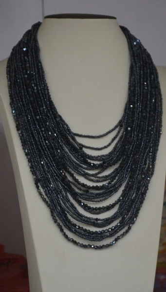 

2017 Rushed Real Collier Necklaces & Pendants Maxi Necklace Luxury Handmade Hematite Crystal Seed Statement Necklace For Party