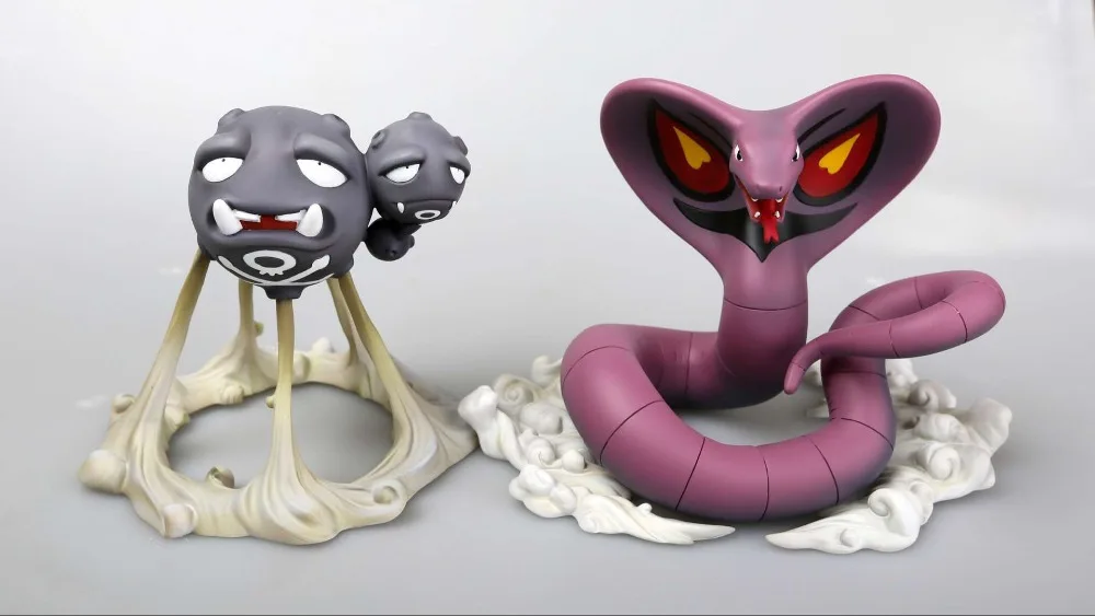В наличии Поклонники модели 16 см карманные монстры Weezing и смола Arbok GK для