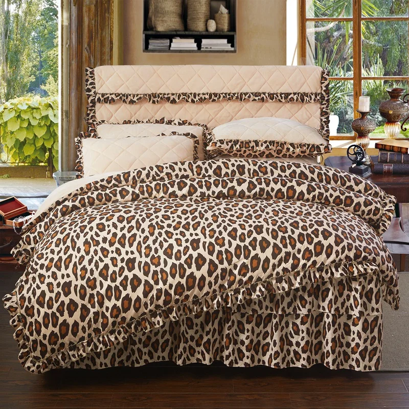 

4Pcs Flannel Thickened Quilting luxury bedding sets queen king size duvet cover set bed skirt set pillowcase bedclothes