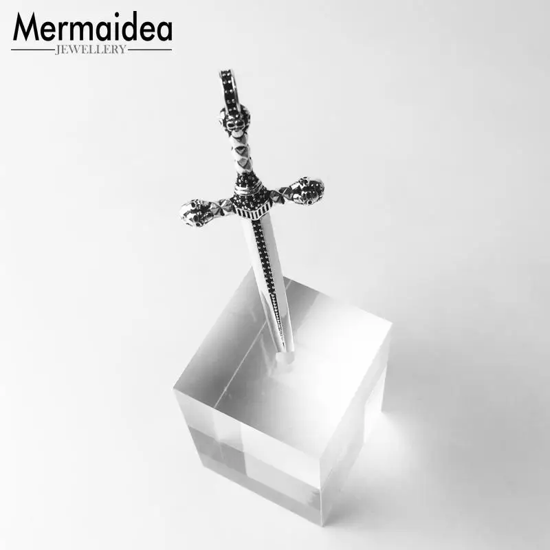 Кулон с черепом и мечом новинка 2020 модные ювелирные изделия стильная бижутерия