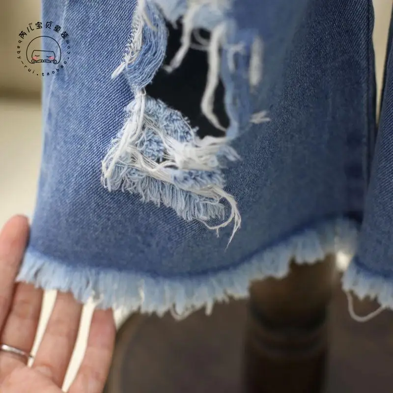Новинка 2017 весенне-летние джинсы для маленьких девочек новые стильные детские