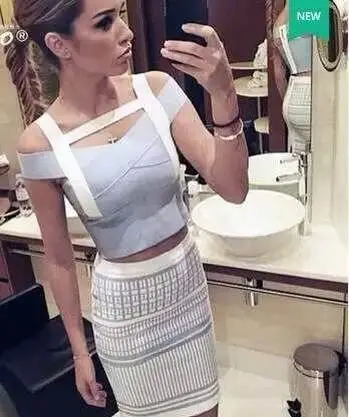 Комплект из двух предметов Небесно голубые шорты топ с рукавами до колен