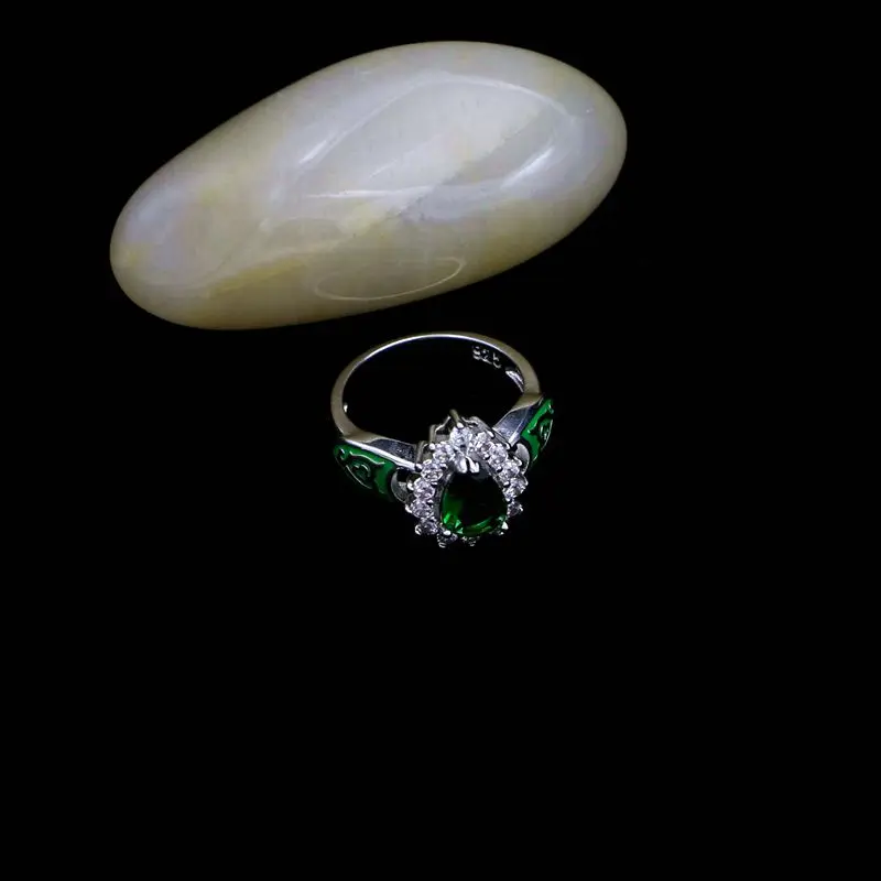 Комплект из колье серёг и кольца серебра 925 пробы|Ювелирные наборы| |