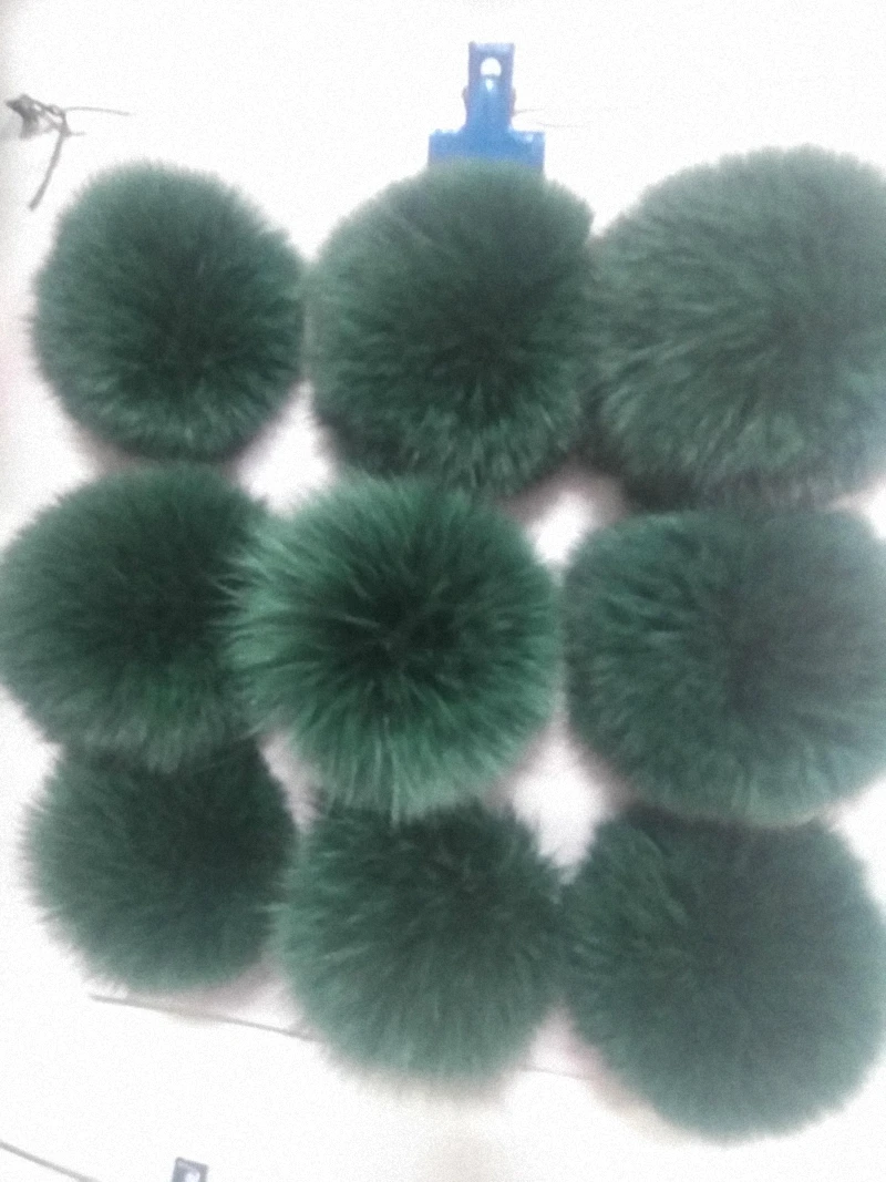 green 10 см натуральный Лисий мех помпон пушистая DIY зимняя шапка Skullies шапка вязаная шапка помпоны TWF008-seablue - Цвет: green
