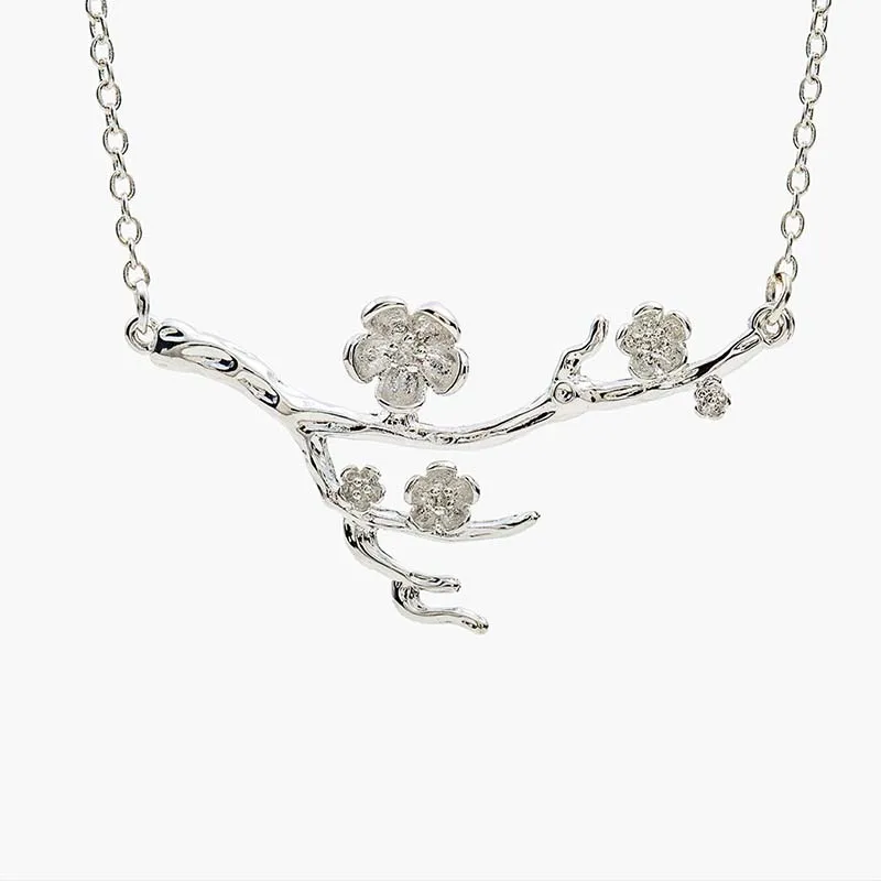 Яркая покрытая серебром филиала сливы цветока кулоном колье для женщин из разных