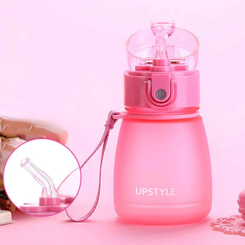 Детская портативная бутылка для воды QuickDone 300 мл без бисфенола А с соломинкой