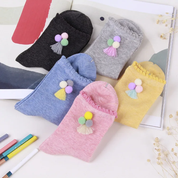 2017 Осень/Зима Новые женские носки высококачественные цветные шерстяные шарики