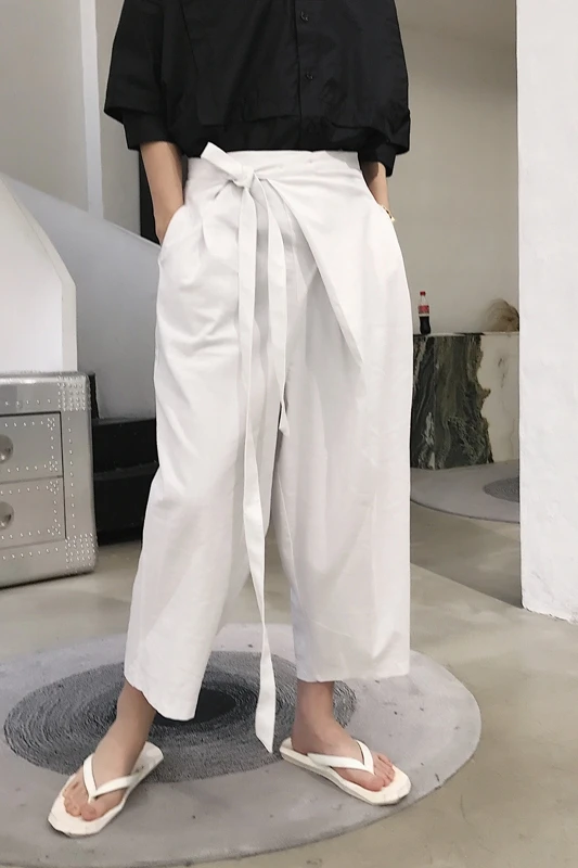 

Summer new style slanting front strap design cotton and linen leisure eighth trousers men's haren straight pants