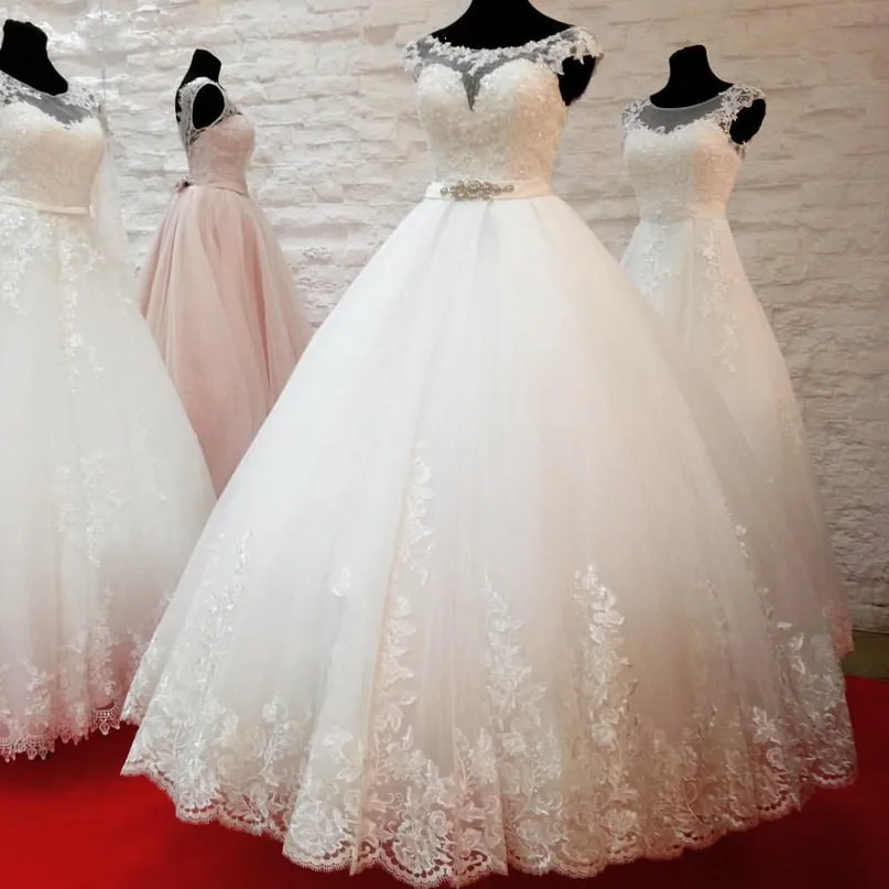 vestido de noiva princesa Cap Sleeve Lace Appliques Crystal Belts Ball Gown Wedding Dress | Свадьбы и торжества
