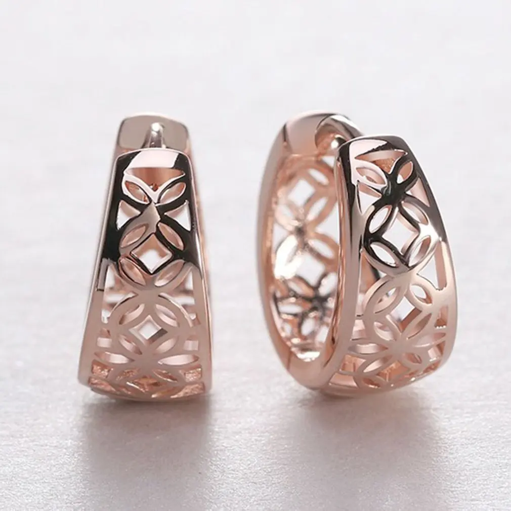 

New Antique Vintage Women Earrings Elegant Charms Women Hollow Out Earrings Jewelry Valentine Gift for Ladies Women Girls Cool