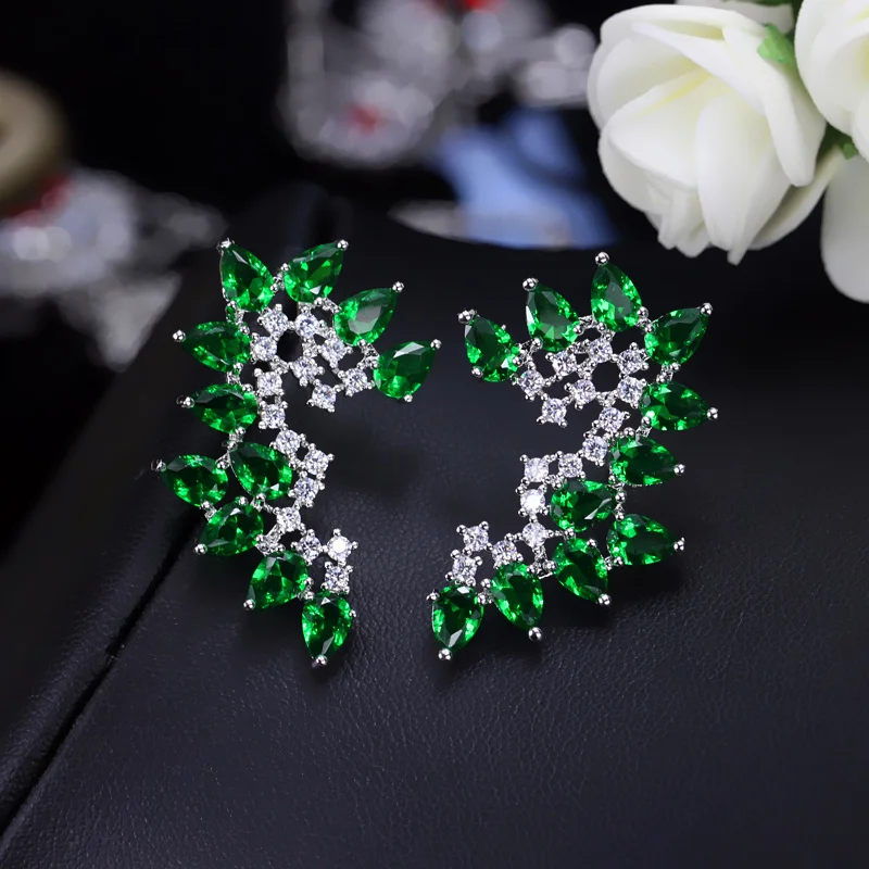 Женские серьги-гвоздики с фианитом серебряное покрытие | Украшения и аксессуары