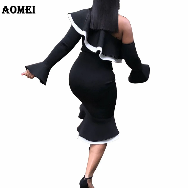 Женские облегающие платья на одно плечо вечерние с оборками средневековые