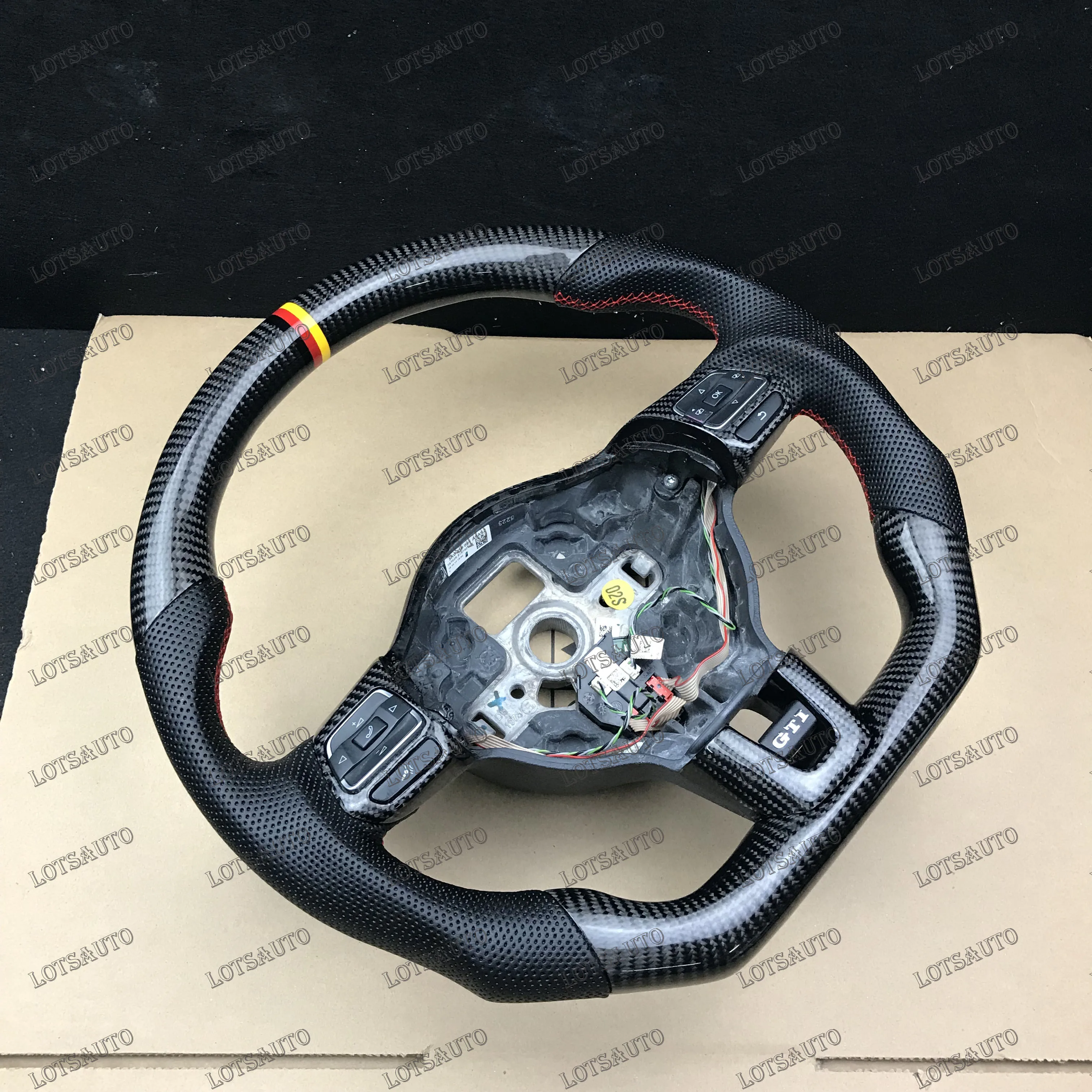 Настоящее углеродное волокно руль для FIT VW Golf 6 GTI MK6 Замена(немецкий флаг линии