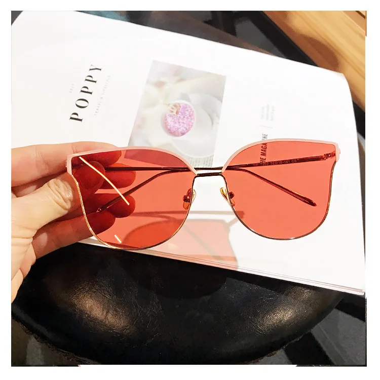 2019 маленький Солнцезащитные очки Cat Для женщин Винтажная брендовая дизайнерская
