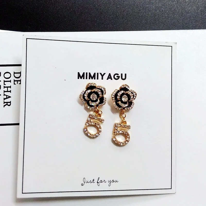 Корейские известные брендовые дизайнерские серьги с золотыми цветами и