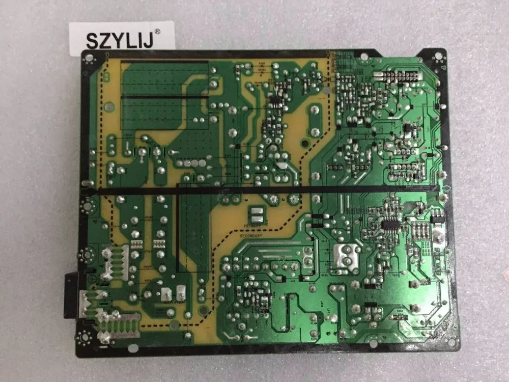 EAX64905301 42LN519C-CC LGP42-13PL1 пятно